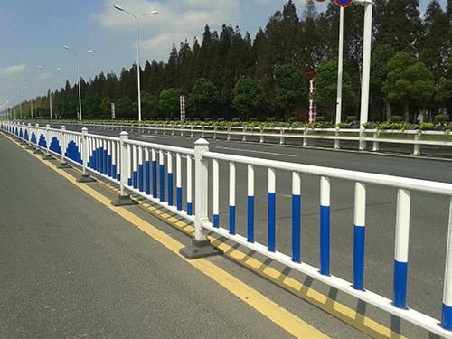 南宁道路护栏供应商
